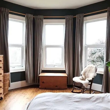 度假居 Spacious And Bright Family In St Andrews *